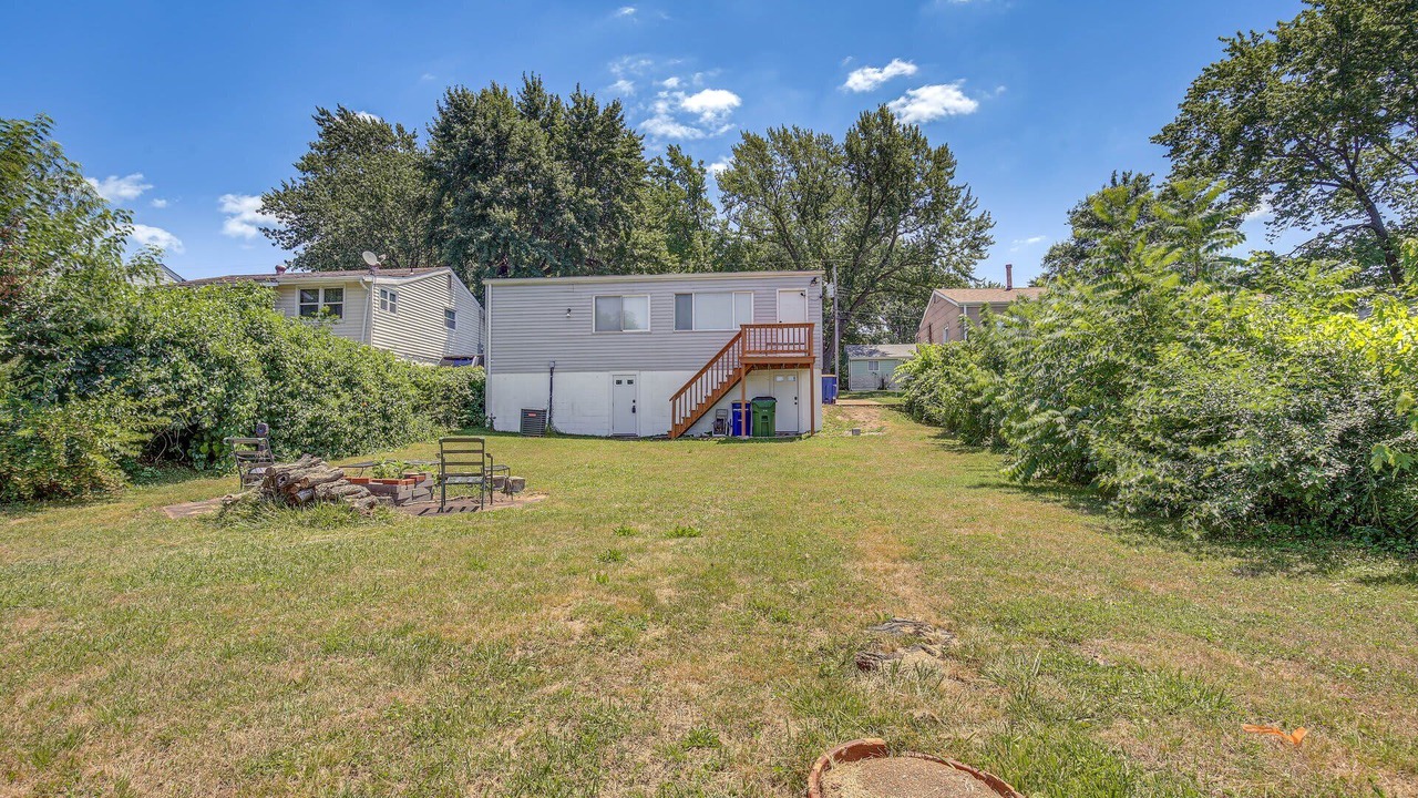 Photo of Outdoor in Airport Township