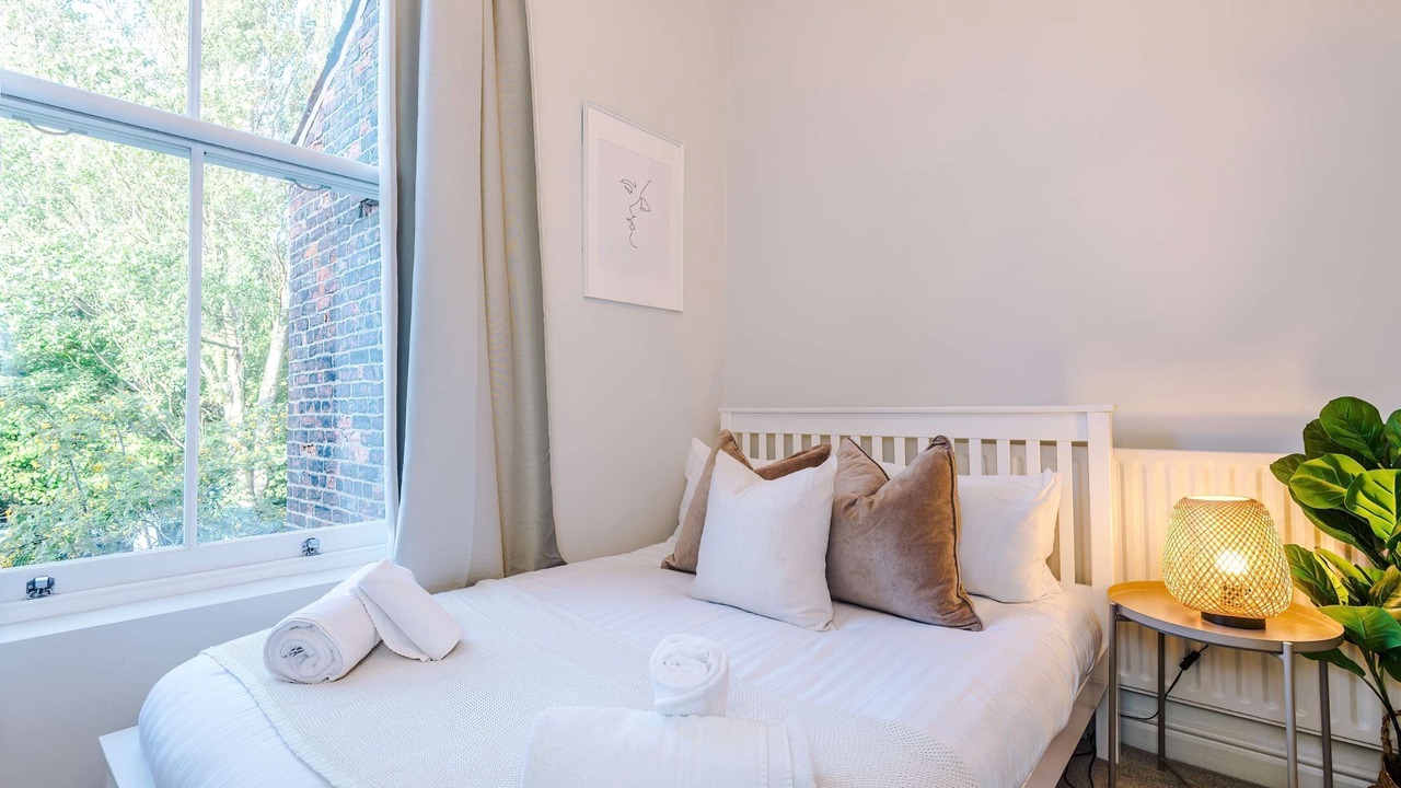 Photo of Bedroom in Cheetham Hill