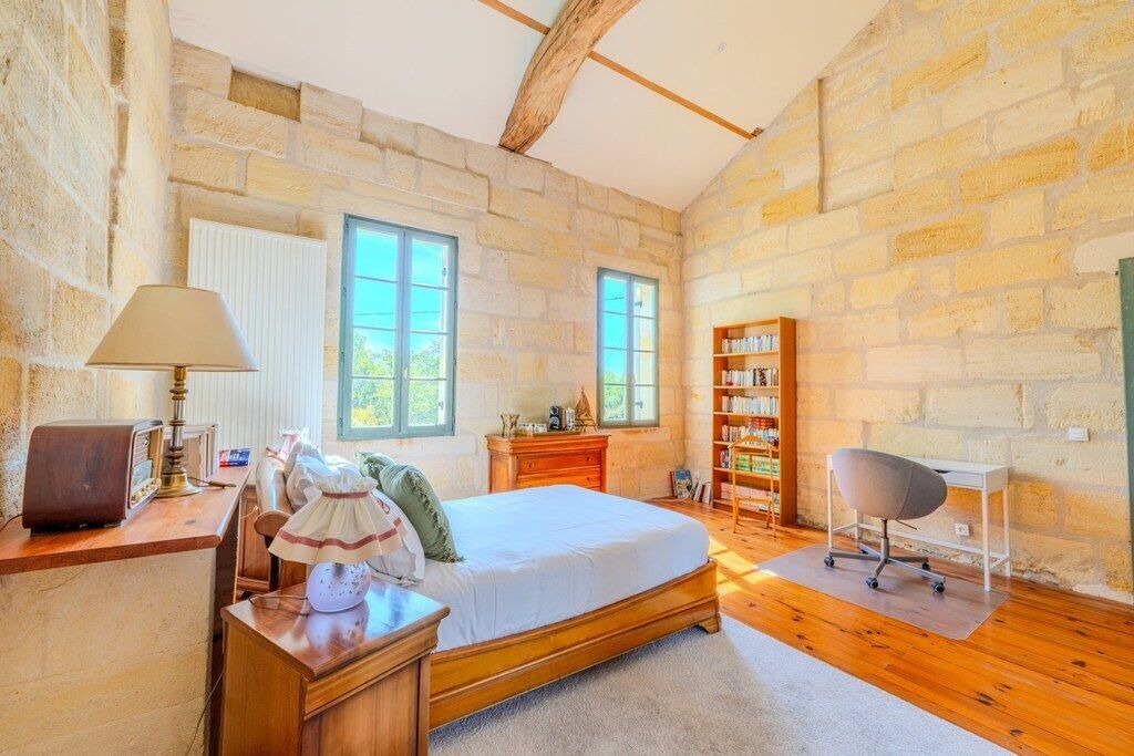 Photo of Bedroom in Grezillac