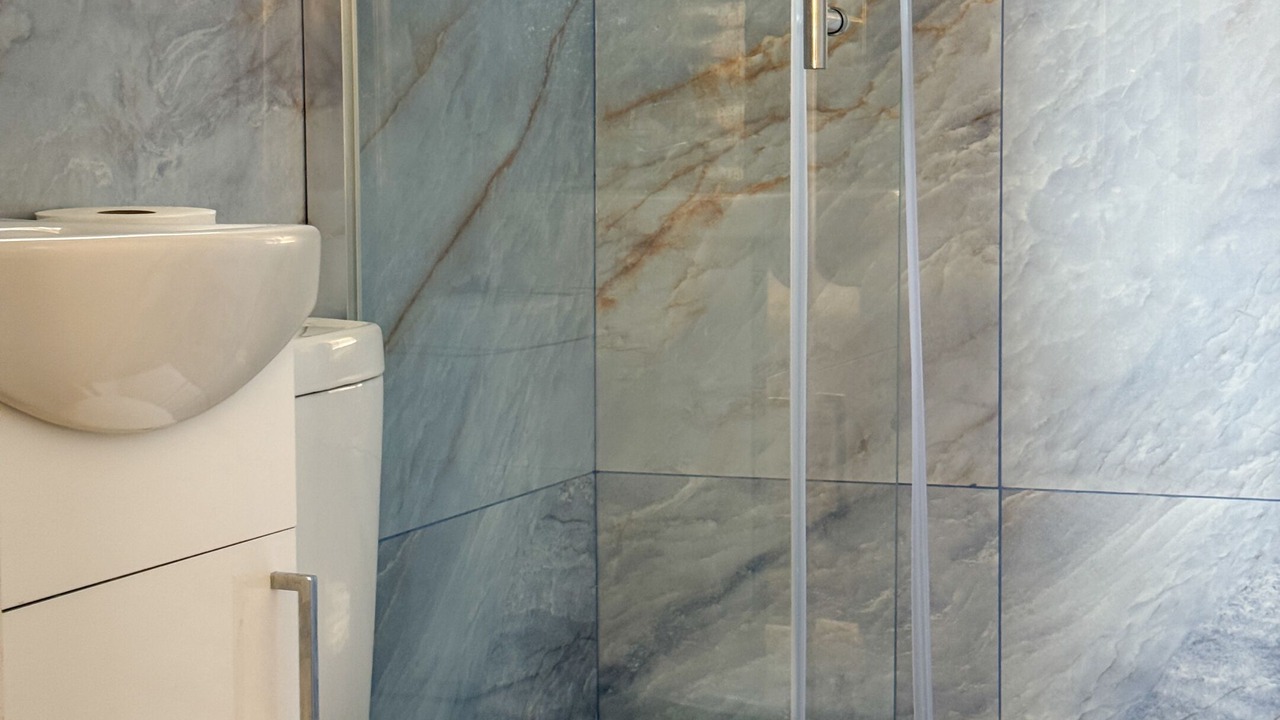 Photo of Bathroom in Tottenham Green