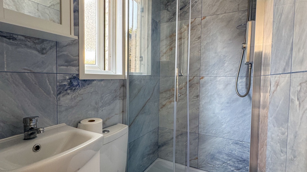 Photo of Bathroom in Tottenham Green