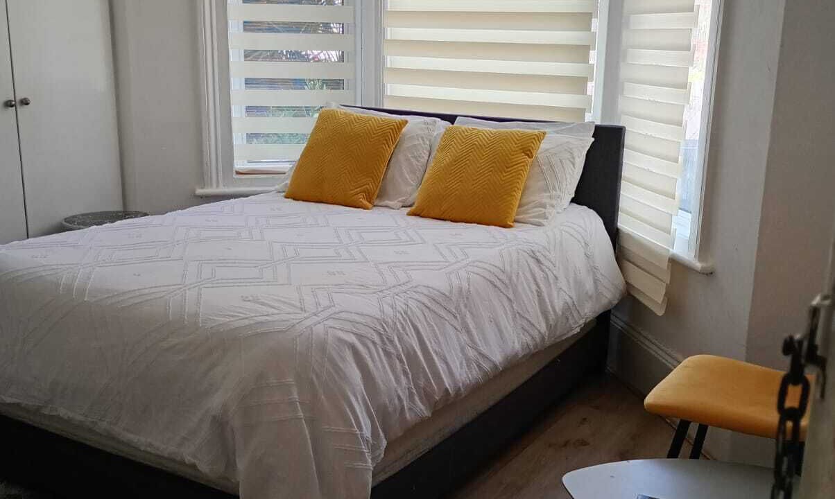 Photo of Others in Tottenham Green