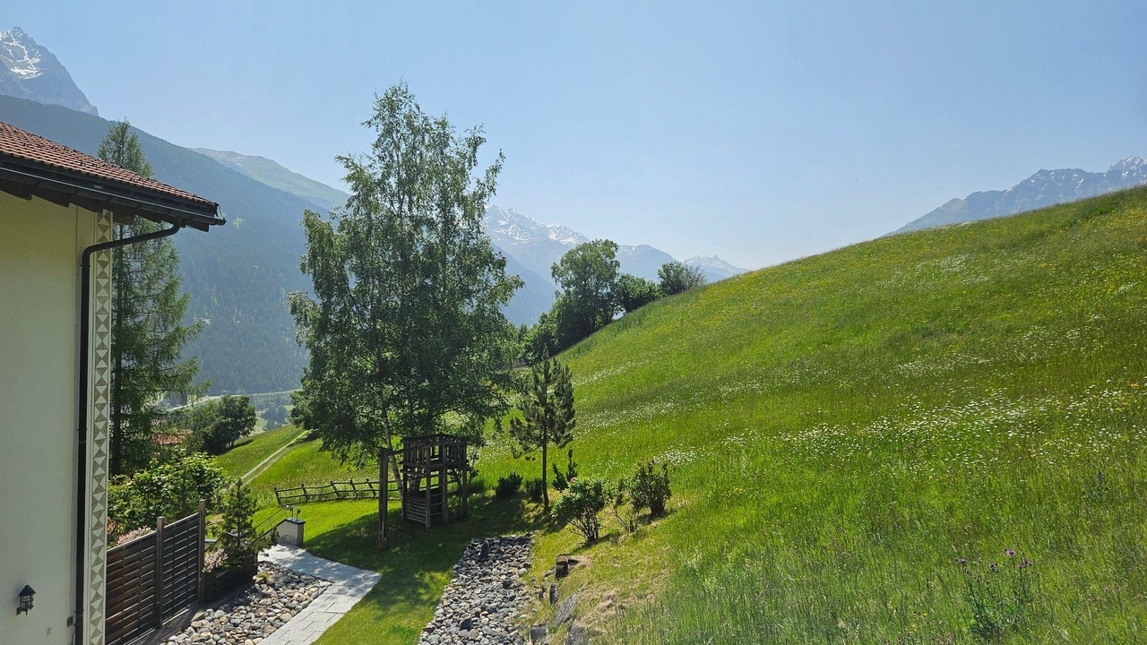 Photo of Outdoor in Salouf