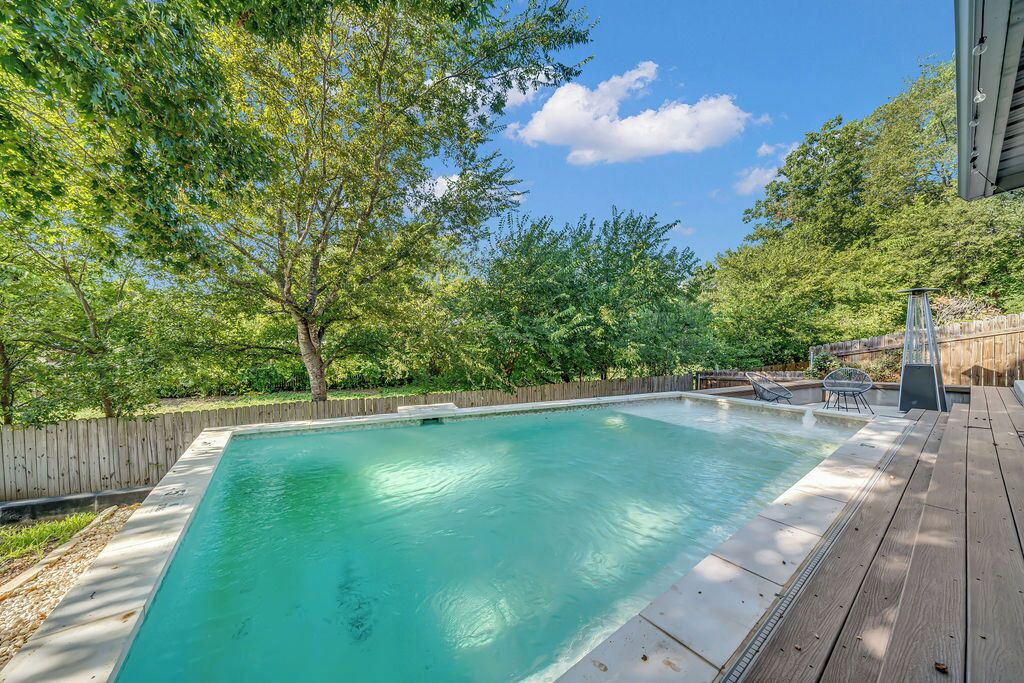 Photo of Outdoor in Parkwood