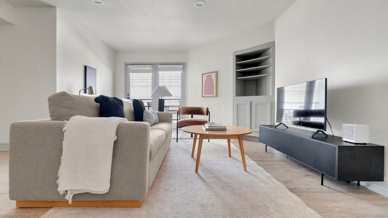 Photo of Livingroom in Waller Creek District