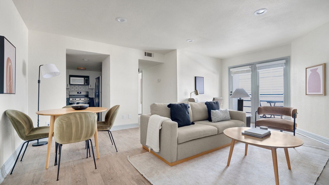 Photo of Livingroom in Waller Creek District