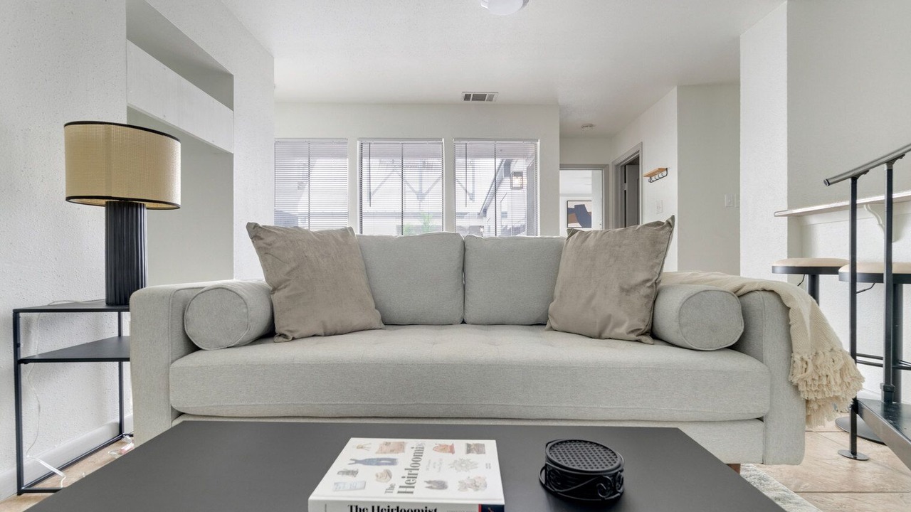 Photo of Livingroom in Waller Creek District