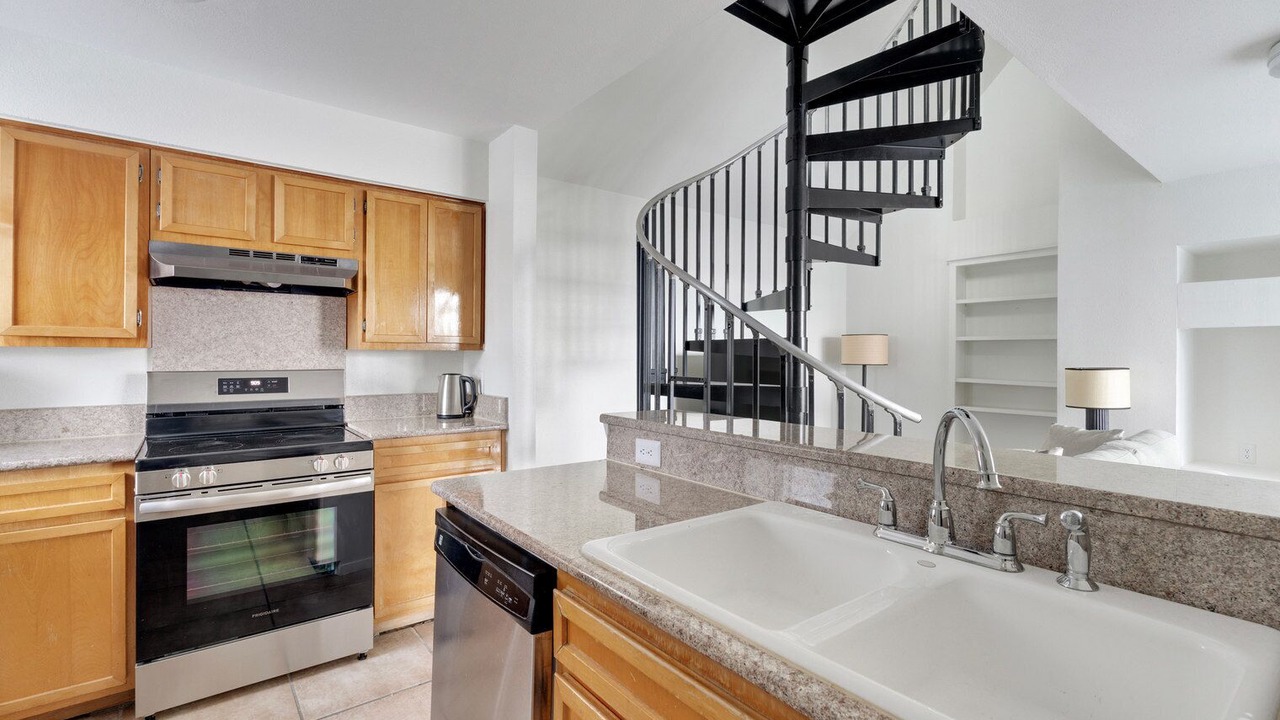 Photo of Kitchen in Waller Creek District