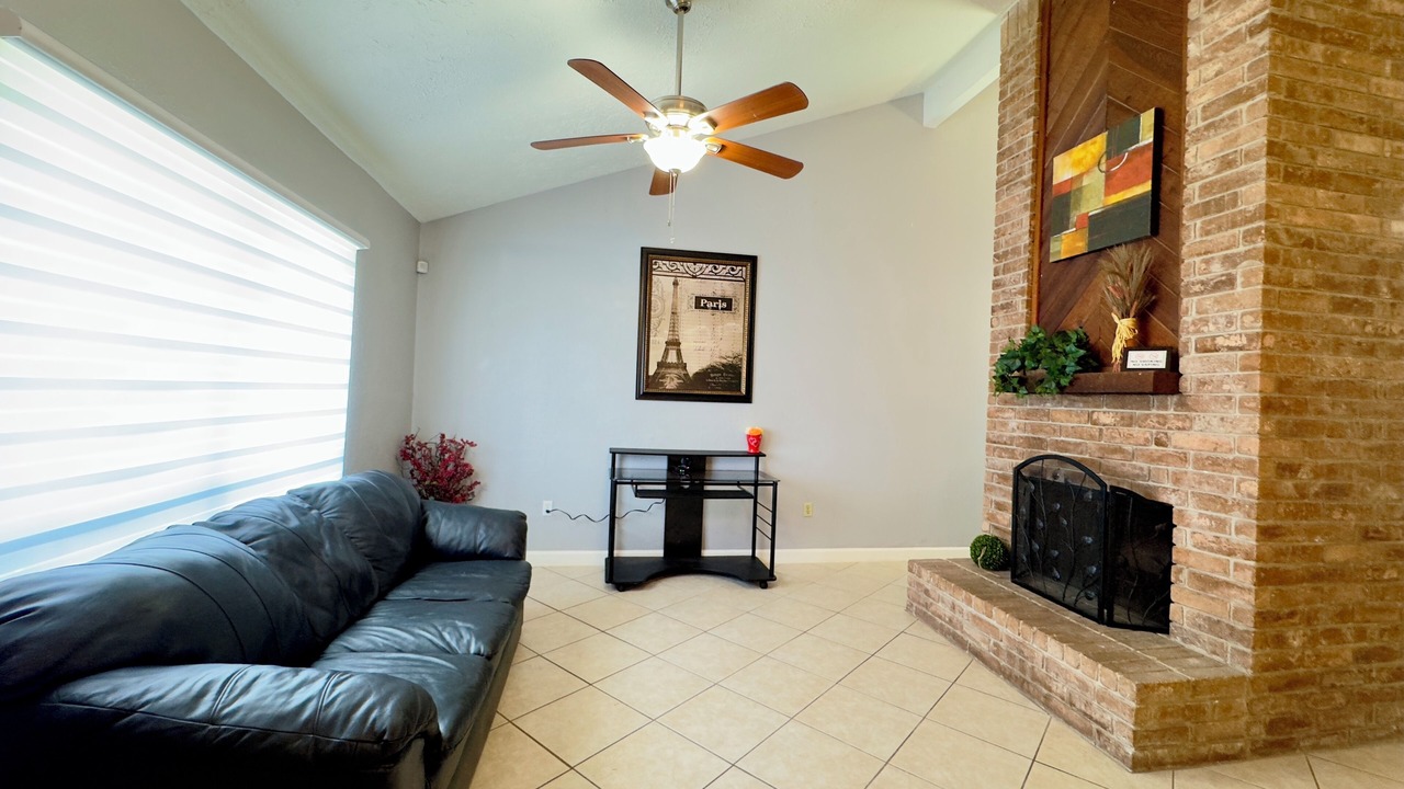 Photo of Livingroom in Clodine