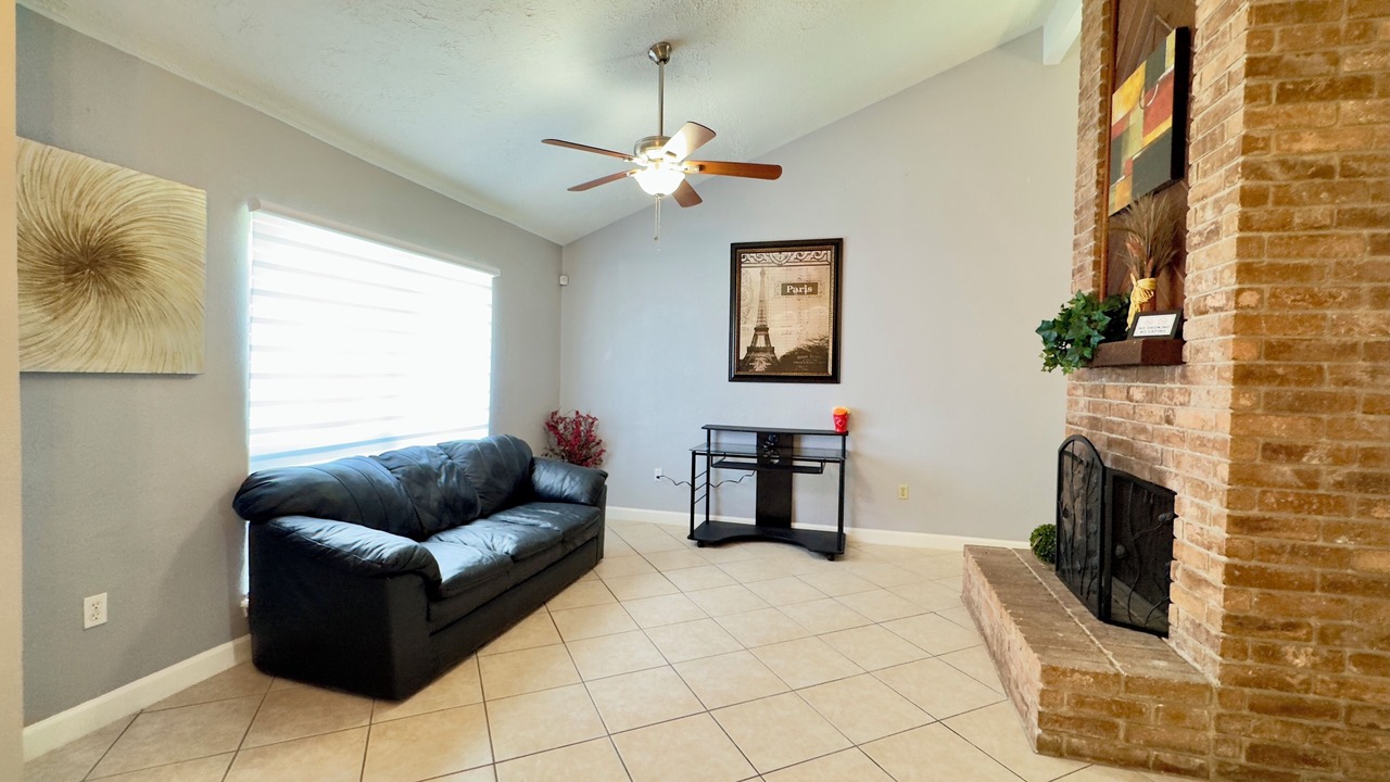 Photo of Livingroom in Clodine