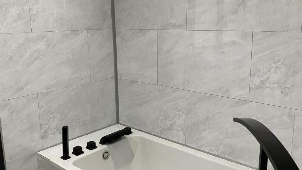 Photo of Bathroom in Rocroi