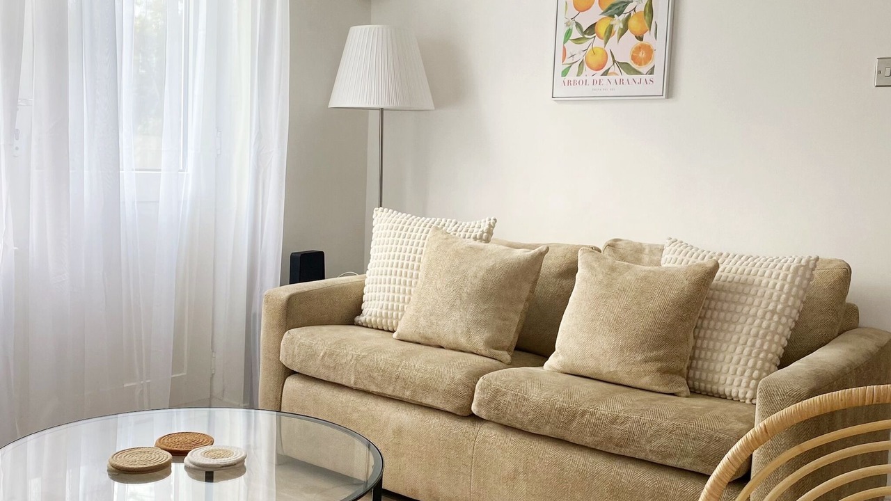 Photo of Livingroom in Stroud Green