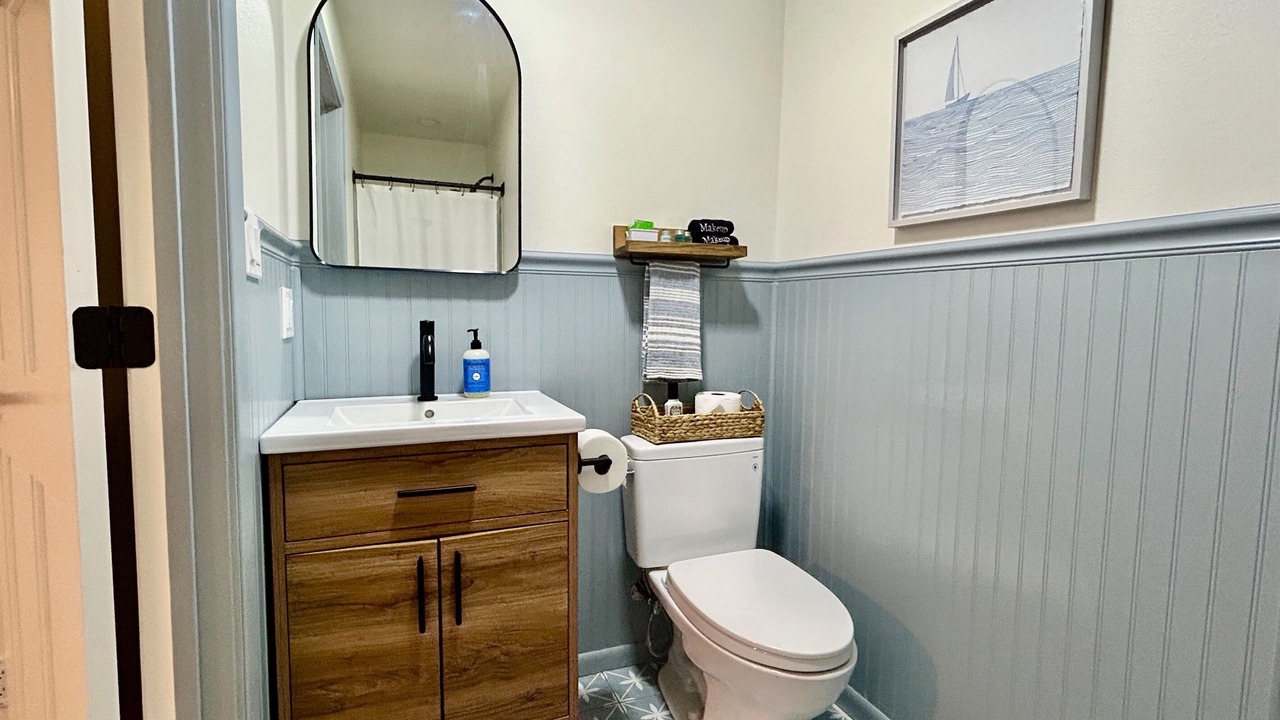 Photo of Bathroom in New Post