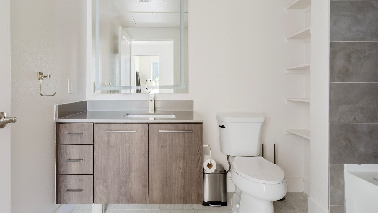 Photo of Bathroom in Mountain View