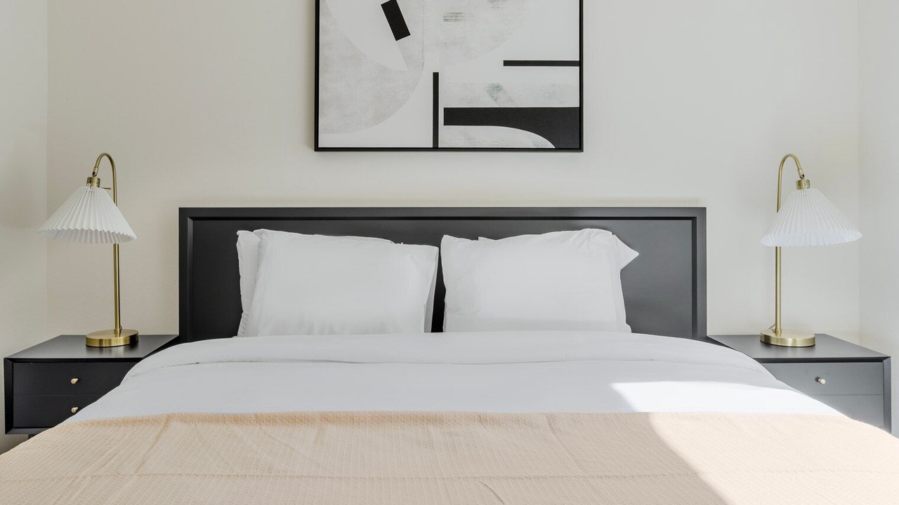 Photo of Bedroom in Mountain View