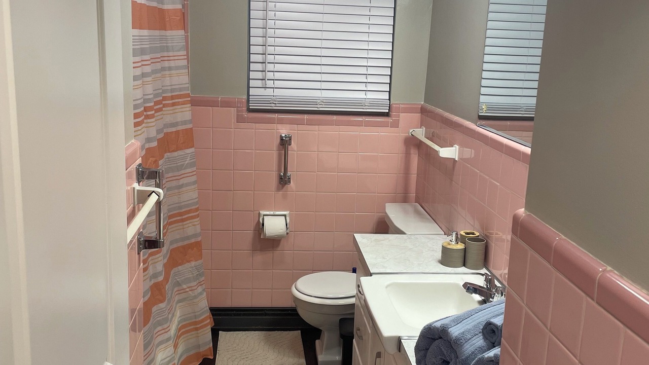 Photo of Bathroom in Jefferson City