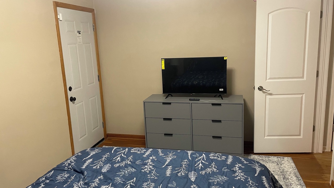 Photo of Bedroom in Jefferson City