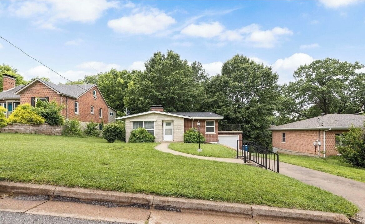 Photo of Outdoor in Jefferson City