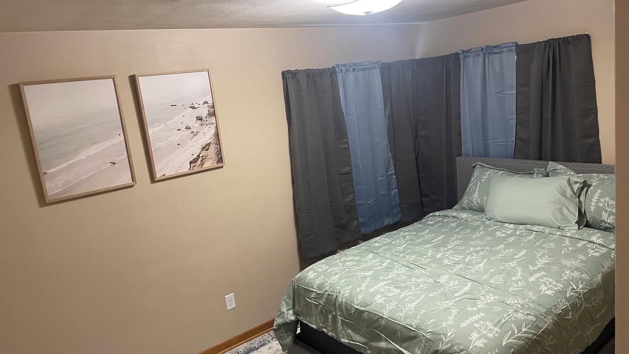 Photo of Bedroom in Jefferson City