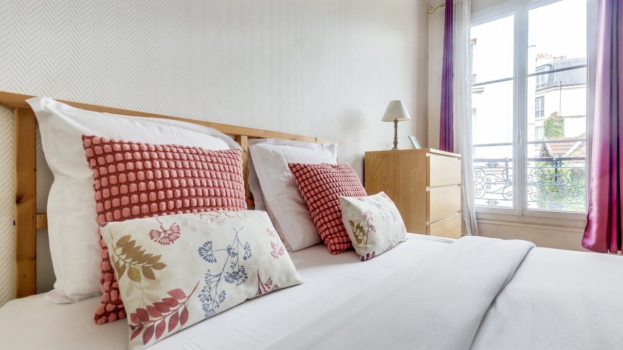 Photo of Bedroom in 5th Arrondissement