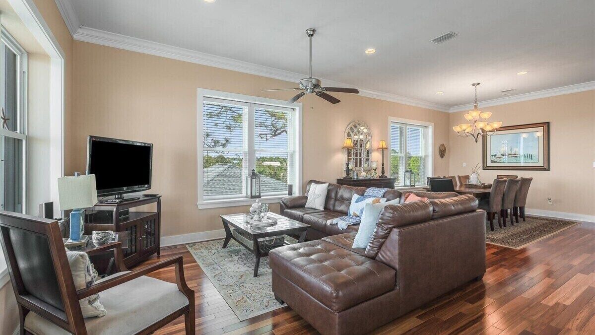 Photo of Livingroom in Alligator Point