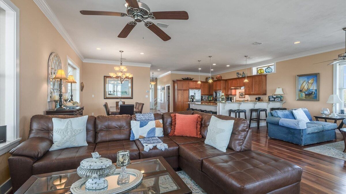 Photo of Livingroom in Alligator Point