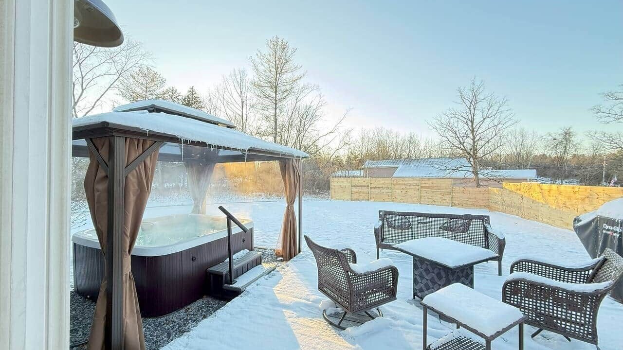 Photo of Outdoor in Hudson