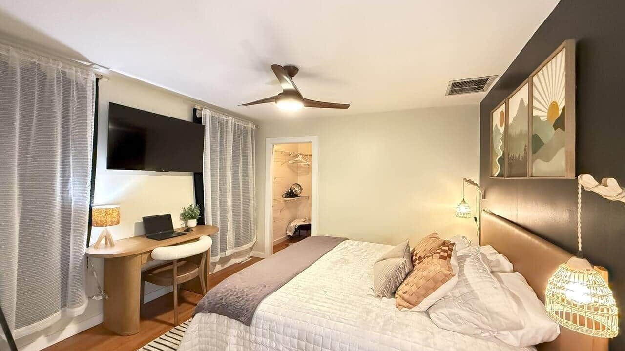 Photo of Bedroom in Hudson