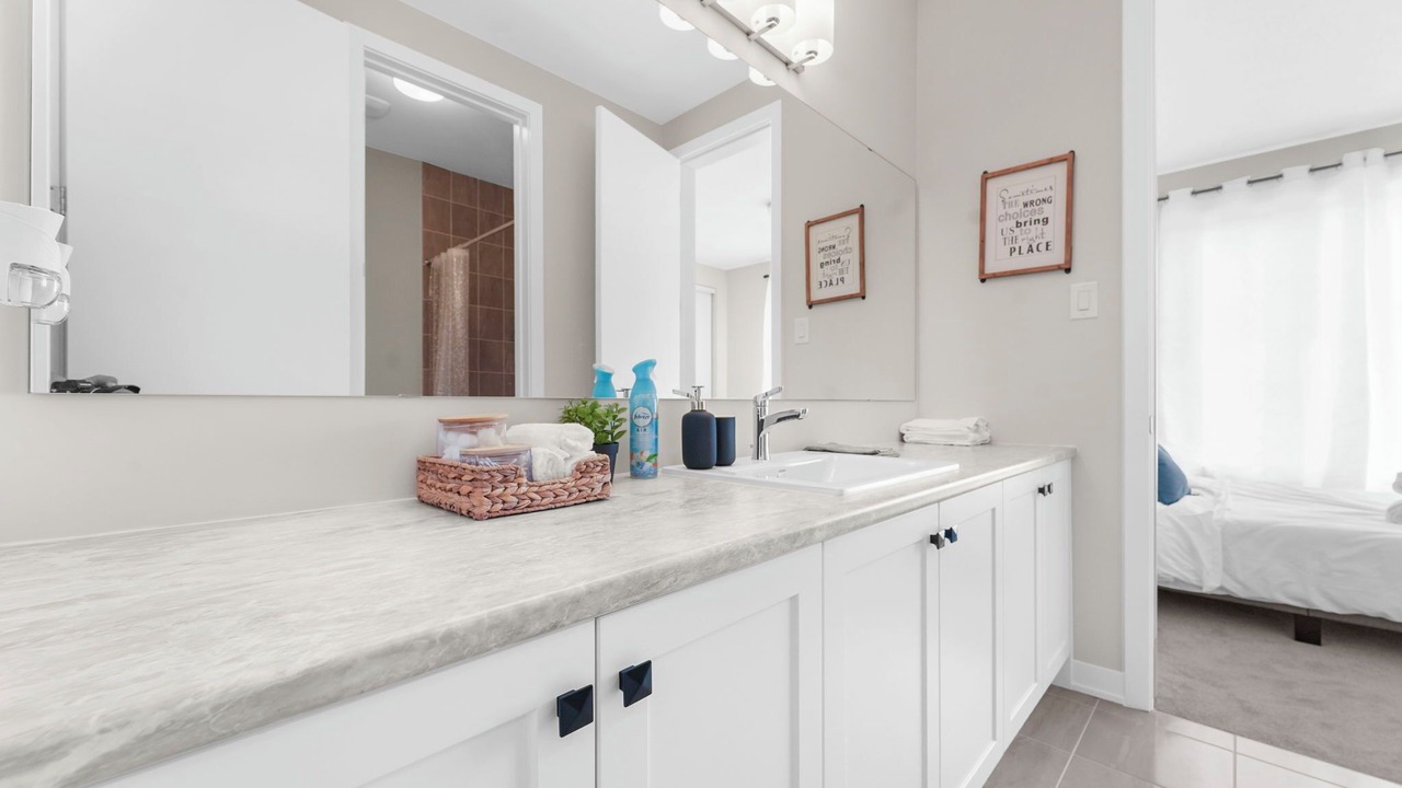Photo of Bathroom in Ottawa Division