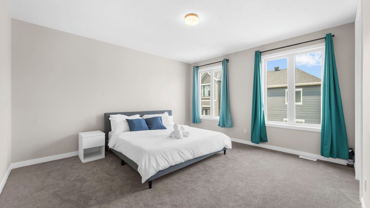 Photo of Bedroom in Ottawa Division