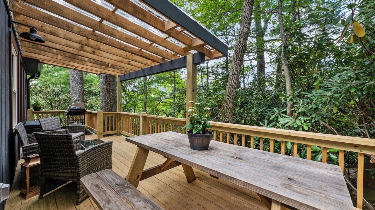 Photo of Outdoor in Newland