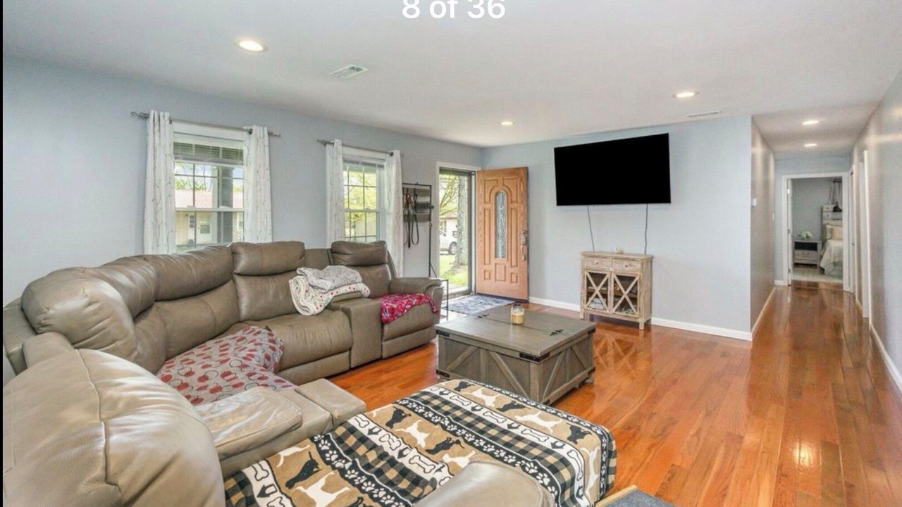 Photo of Livingroom in Richmond