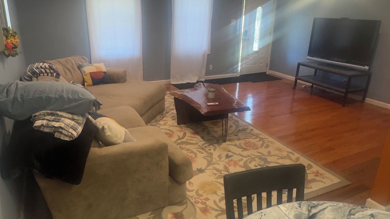 Photo of Livingroom in Richmond