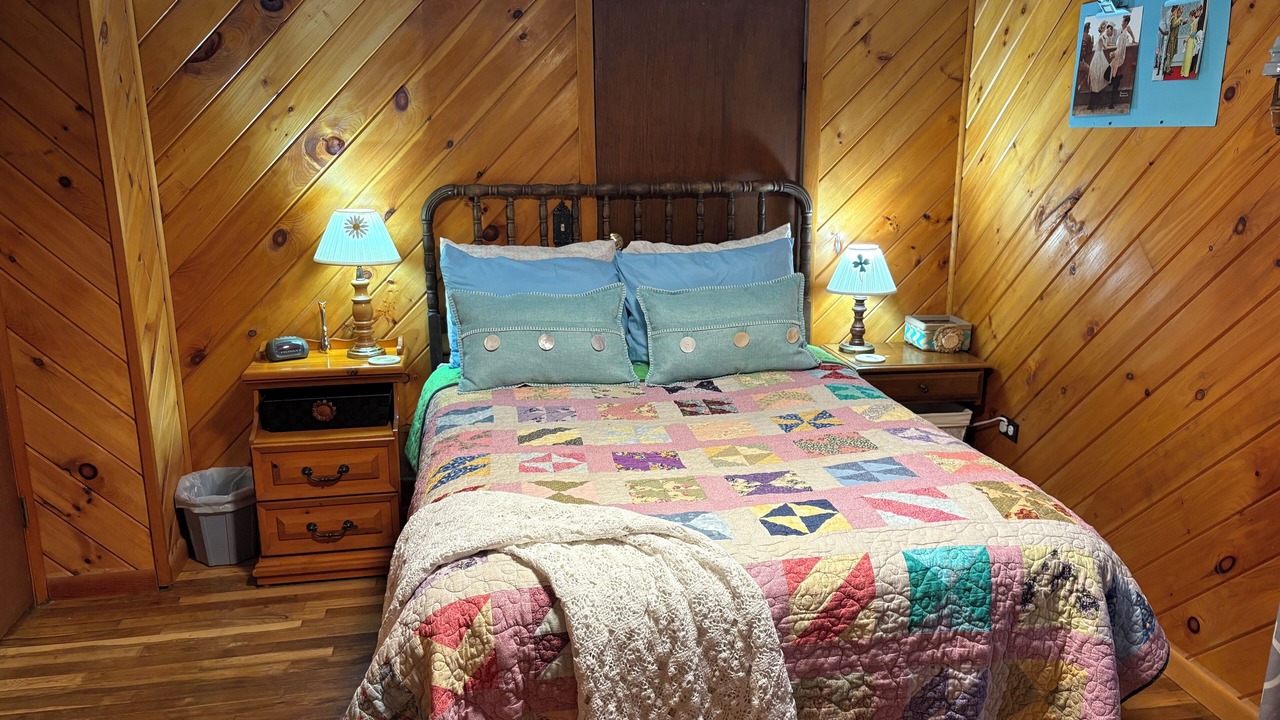 Photo of Bedroom in Camptown