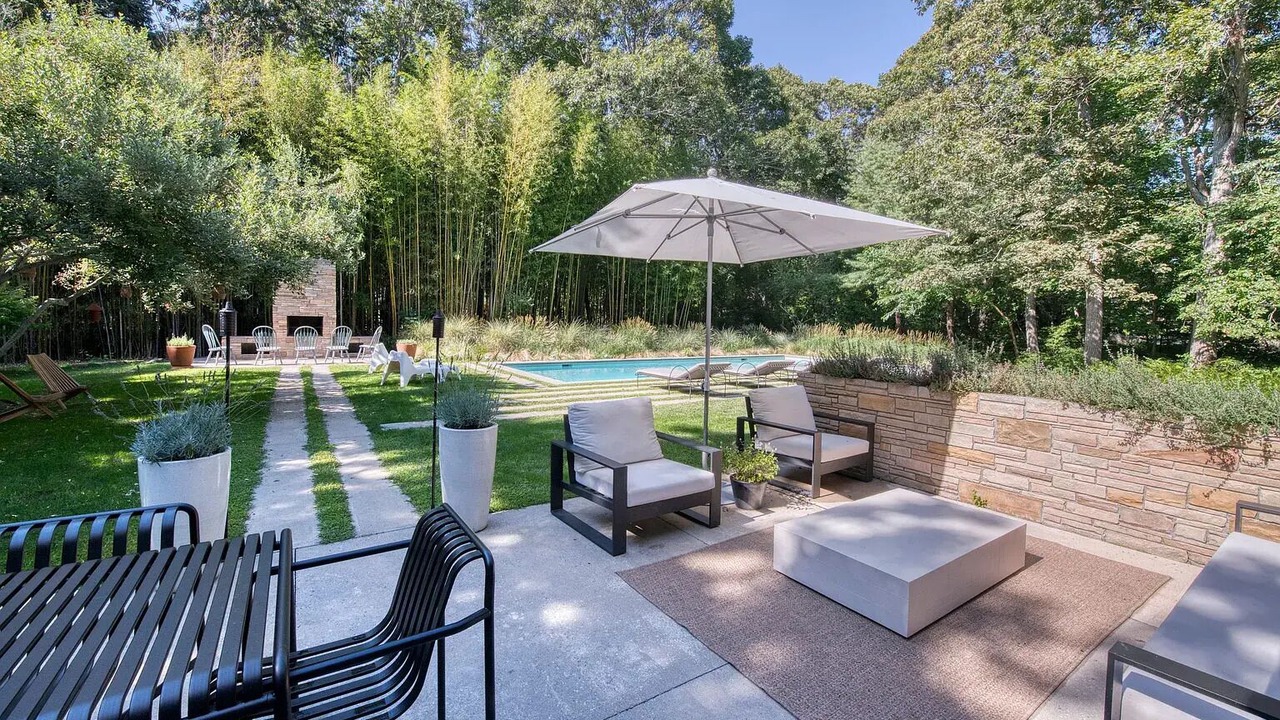 Photo of Outdoor in Silver Beach