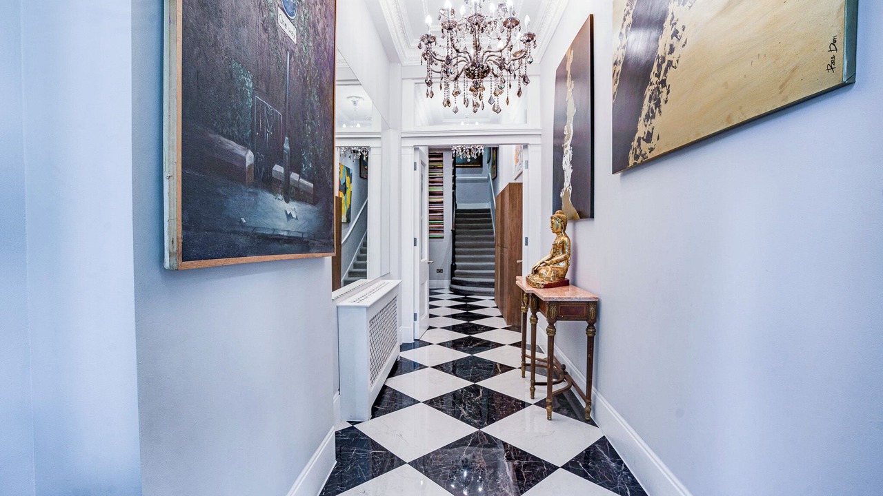 Photo of Others in Warwick