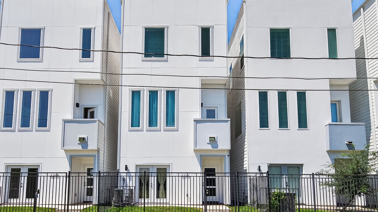 Photo of Outdoor in Riverside Terrace