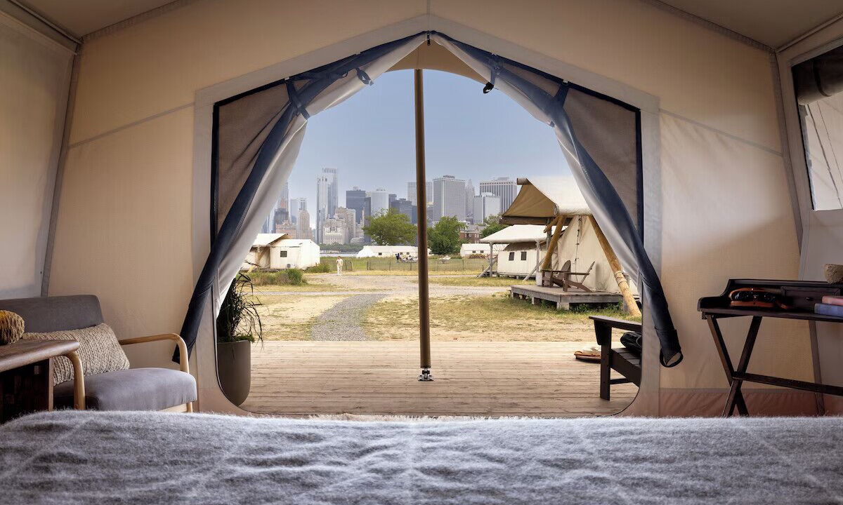 Photo of Others in Manhattan