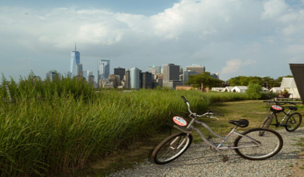 Photo of Others in Manhattan