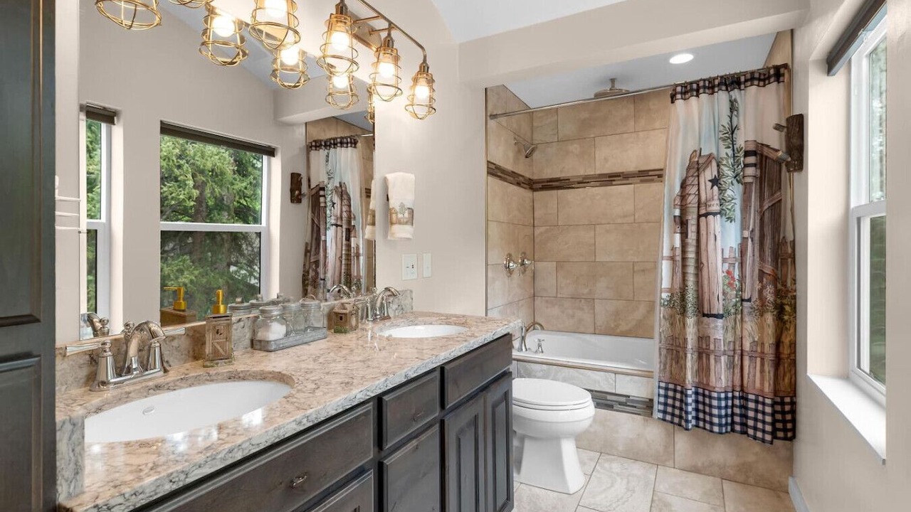 Photo of Bathroom in Salt Lake Mountain Resorts