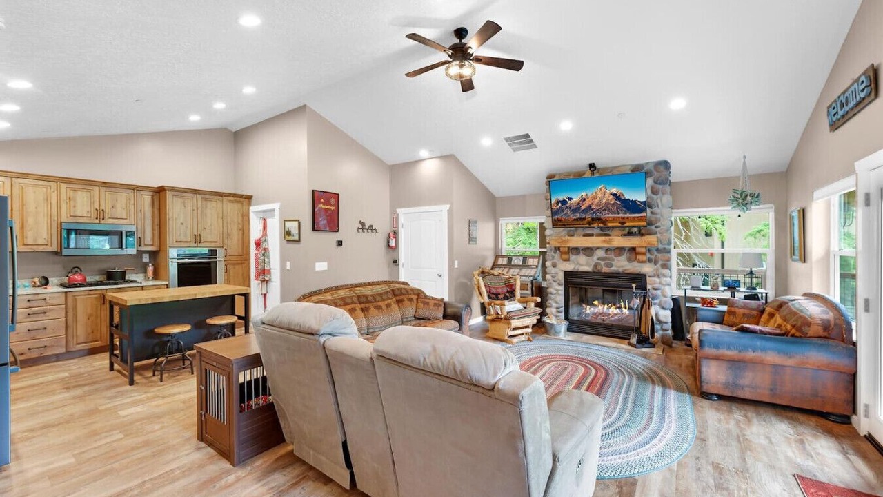 Photo of Livingroom in Salt Lake Mountain Resorts