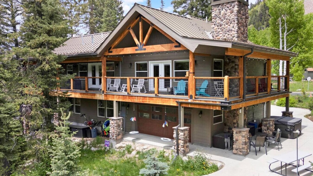 Photo of Outdoor in Salt Lake Mountain Resorts