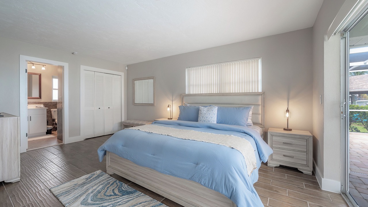 Photo of Bedroom in Bal Harbour