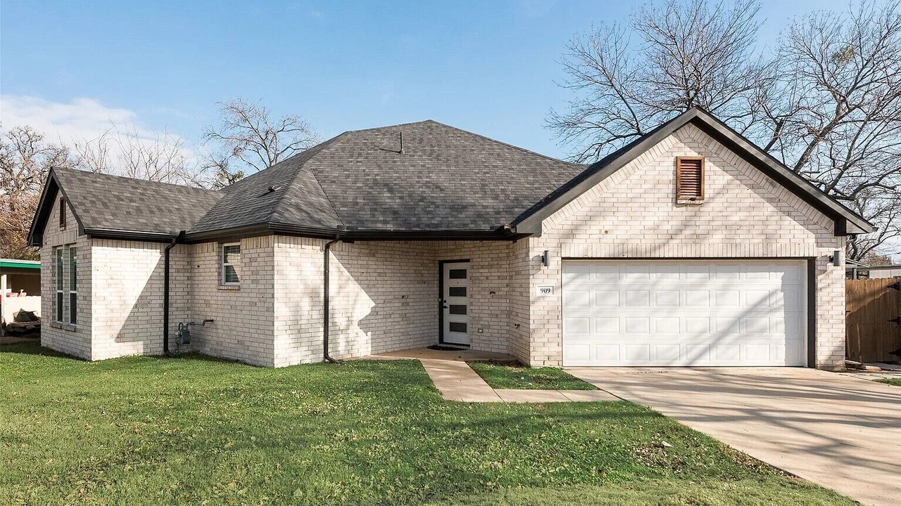 Photo of Outdoor in Central Arlington