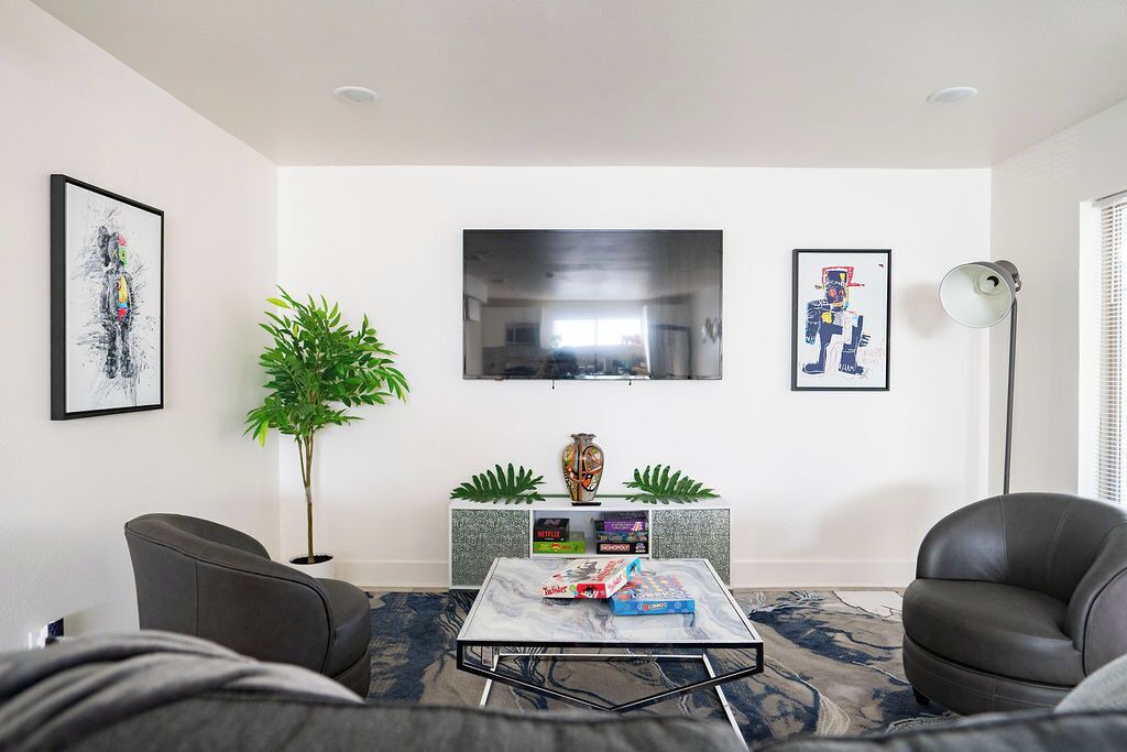 Photo of Livingroom in Old East Dallas