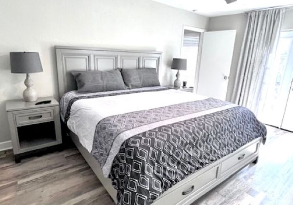 Photo of Bedroom in April Sound