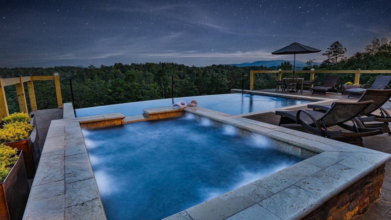 Photo of Others in Mineral Bluff