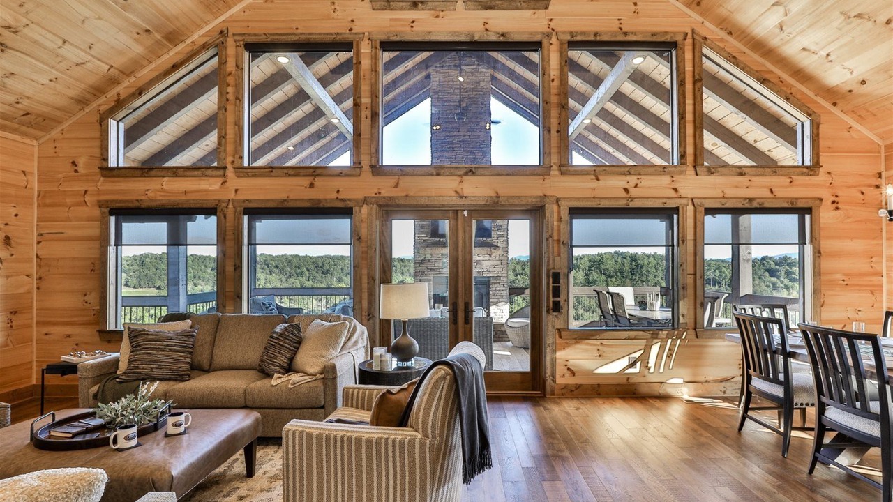 Photo of Others in Mineral Bluff