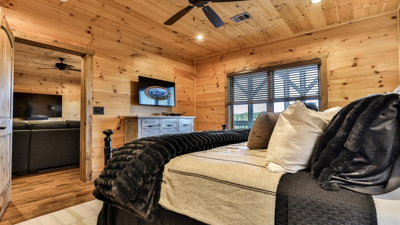 Photo of Others in Mineral Bluff