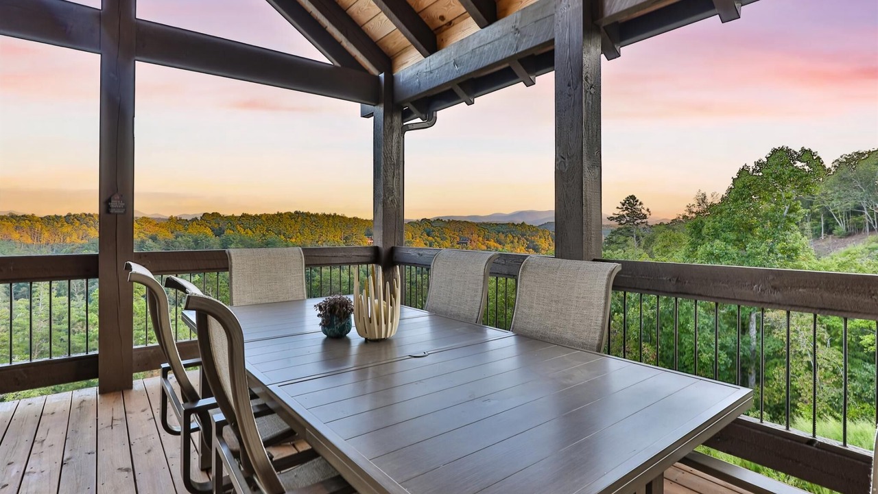 Photo of Others in Mineral Bluff